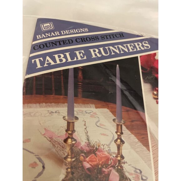 Leisure Arts Table Runners Cross Stitch Kit By Barbara Finwall  4 Designs - Picture 8 of 13